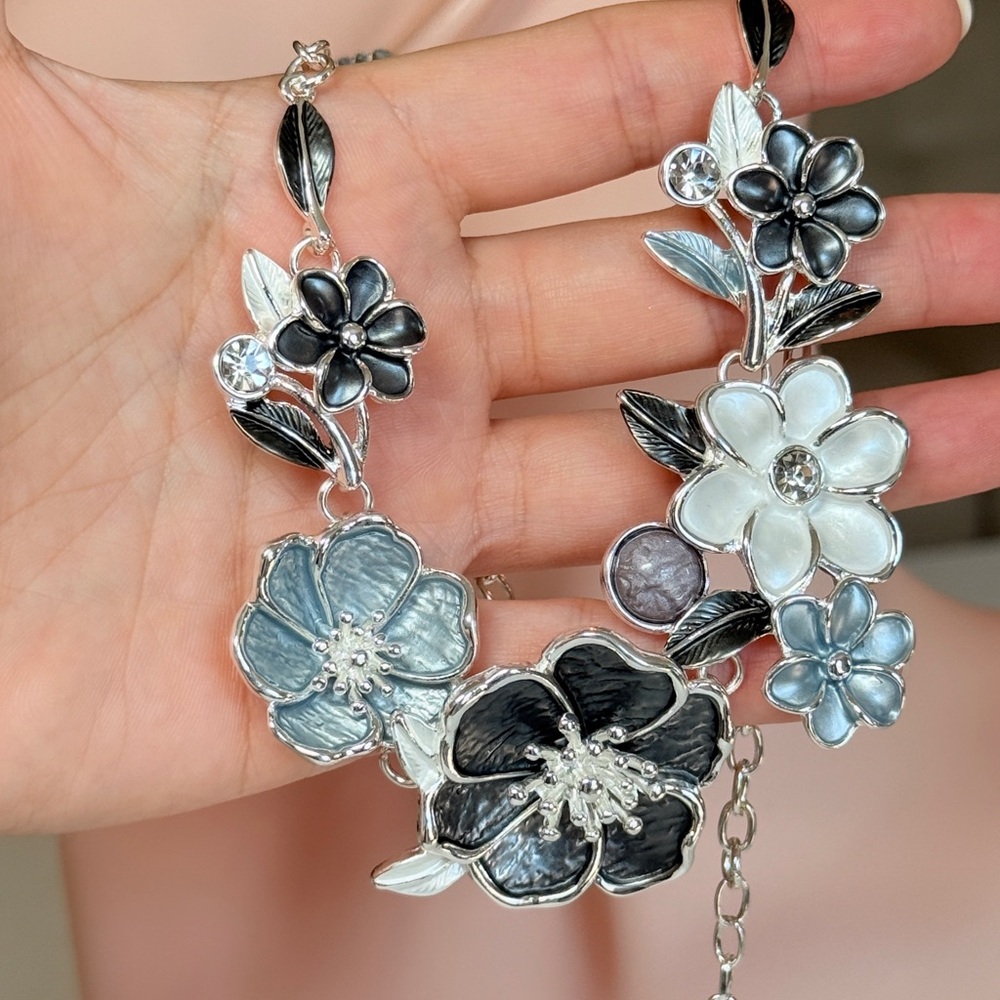 Floral Statement Necklace in Black, Silver & White - Picture 8 of 11
